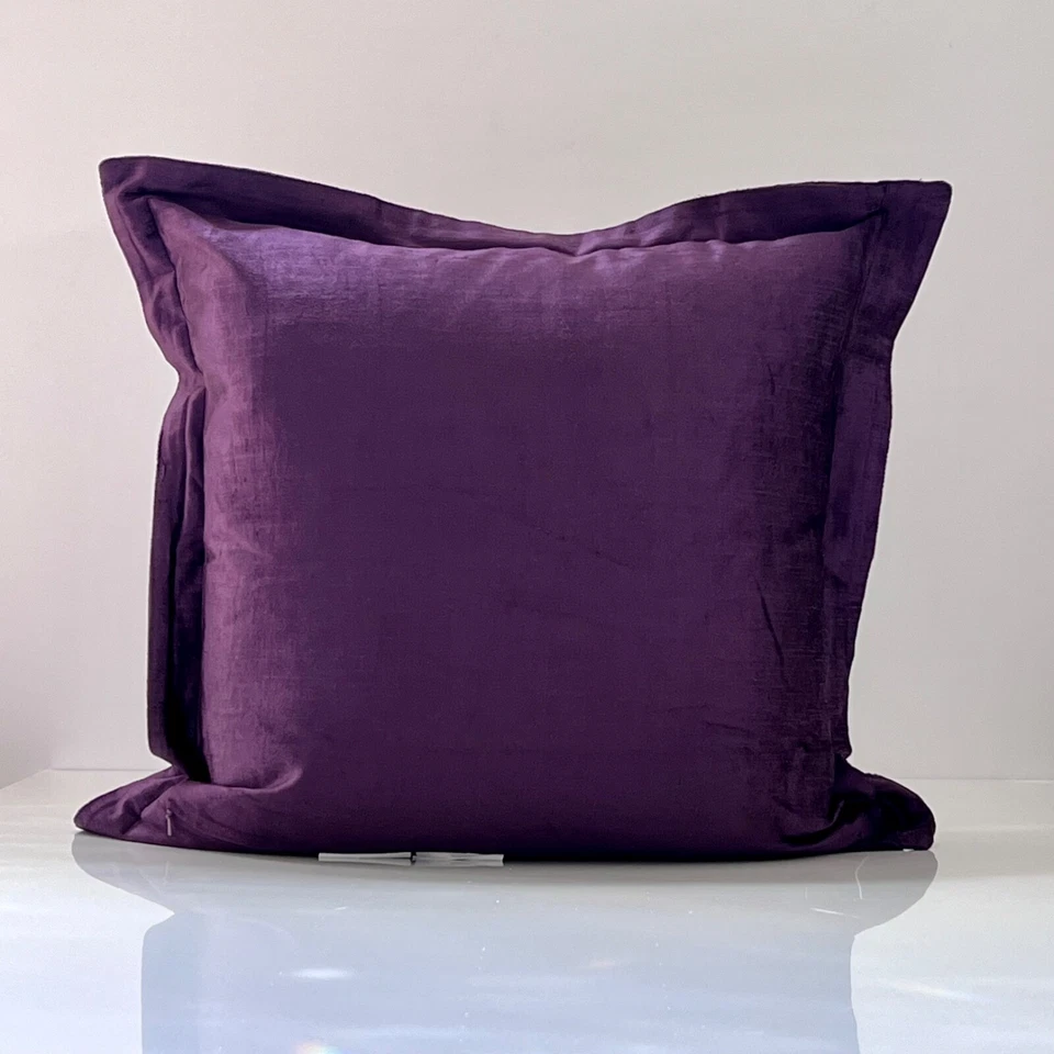 Purple Villa Home Throw Pillow Cover 22 x 22  NWOT - Image 1 of 4