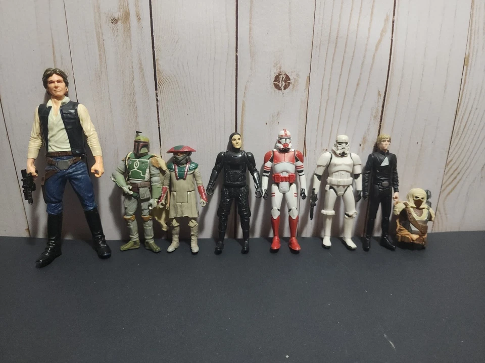 Star Wars Vintage Loose figures LOT Of 7 Action figures Han Solo Luke Skywalker  - Image 1 of 4