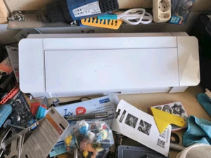 Siluhette Cameo 4 Schneideplotter - Bild 1 von 3