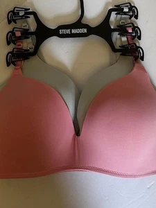 NEW  Set of 2 Steve Madden Nylon/Spandex Bras 38C  RN#71222 - Picture 1 of 4