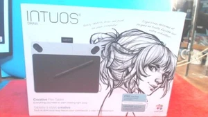 Wacom Intuos Draw CTL490 Digital Drawing and Graphics Tablet - White - Photo 1/9