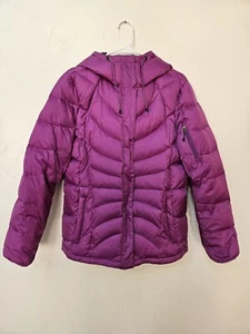 Chaqueta acolchada Lands End para mujer púrpura 80 % plumón con capucha grande - Imagen 1 de 13