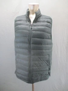 32 DEGREES HEAT Size M Mens 100% Nylon Down Feather Lightweight Puffer Vest 443 - Picture 1 of 9