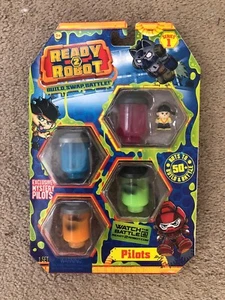 Ready2Robot Series 1 "Pilots" Unopened NIP! - Picture 1 of 1