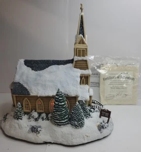 Hawthorne Village Terri Redlin's Winter Memories Village BIRCH VALLEY CHURCH - Picture 1 of 7