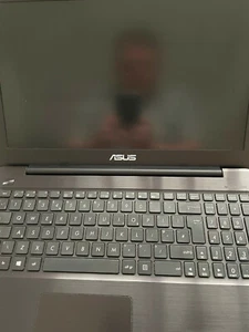 Asus X556U, Intel i5 6200, 240GB SDD, 8GB RAM, 15.6" Full HD Win10 - Picture 1 of 8