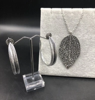 Silver Tone Leaf Necklace with Feather Hope Earrings, Nickel & Lead Free, New - Image 1 of 4