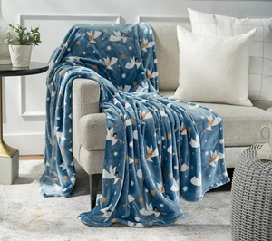 MANTA BERKSHIRE NUEVA EN PAQUETE 60"X70" TIRO DE ALEGRÍA NAVIDEÑO MUNDIAL, ÁNGELES - Imagen 1 de 1