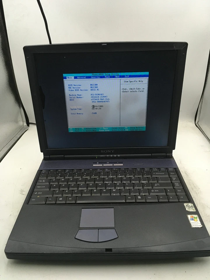 SONY VAIO PCG 993L - BOOTS TO BIOS - INTEL PENTIUM III - 256MB RAM - 14"-READ-BB - Image 1 of 4
