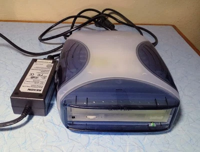 Que! Fire QPS-525 CDRW 8x 4x 32x FireWire External Drive w/ OEM Rexon Adapter. - Image 1 of 2