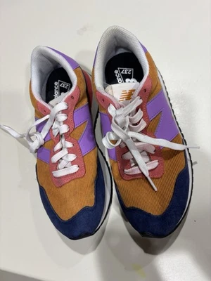 Zapatillas Mujer New Balance 237 Talla 6.5 Pana Foto 1 de 4