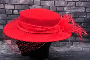 Cappello rosso vintage Michael Howard 100% lana con velo made in USA - Foto 1 di 8