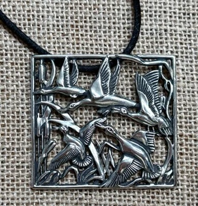 Upcylced Flying Birds Pendant Necklace Statement Gothcore Whimsigoth Emo Grunge - Picture 1 of 4