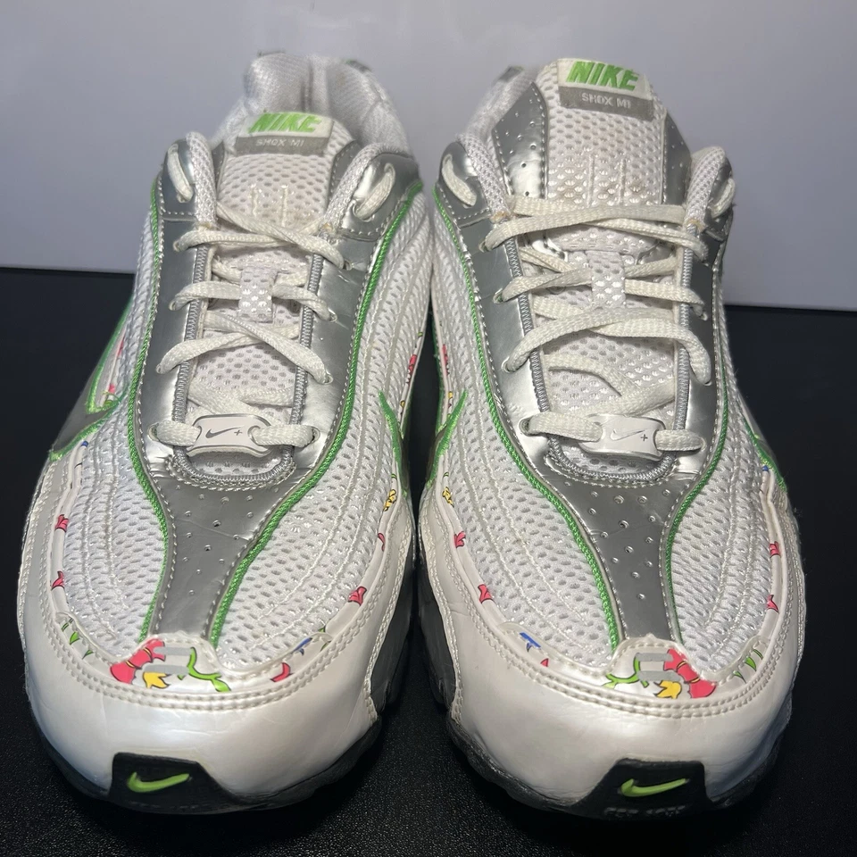 RARO Nike Shox M1 Floral 347771-102 Blanco Verde Floral Zapatos para Correr Para Mujer 8.5 Foto 1 de 4