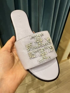 Tory Burch Scivolo Everly in pelle di capra impreziosito, lilla, EDIZIONE LIMITATA - Foto 1 di 5