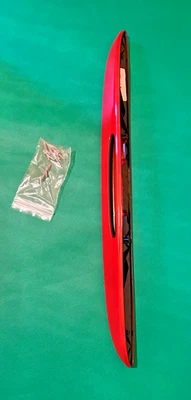 Комплект спойлеров GM Accessories 20921727 Z06 Style Ducktail Edge цвет Inferno Orange - Изображение 1 из 4