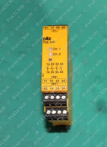 Pilz, PZE-X4P-24VDC-4n/o, 777585, relé de seguridad 24VDC usado - Imagen 1 de 3