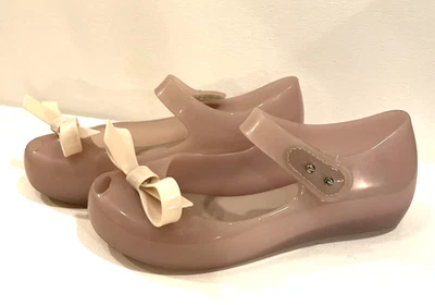 Mini Melissa Niñas Beige Ultragirl Arco Mary Jane Zapatos 12 Ballet Planos Foto 1 de 4