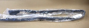 NUEVO OEM 2022-2024 Subaru WRX sello superior 57735VC000 - Imagen 1 de 3