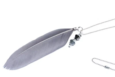 Anhänger Kette - graue Feder - NEU - Halskette - NEU - Kette - Schmuck - NEU!! - Bild 1 von 4