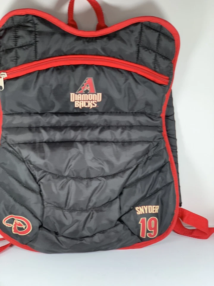 Arizona Diamondbacks Christopher Snyder backpack look-alike chest protector - Image 1 of 4