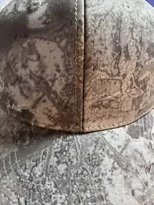 Realtree Fishing Adult Meshback Baseball Cap Hat Black White Adjustable - Picture 1 of 5