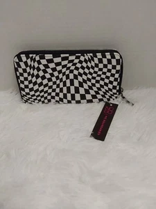 No Boundaries Black & White Print Faux Leather Zip Around Wallet W/Pocket BNWT! - Picture 1 of 4