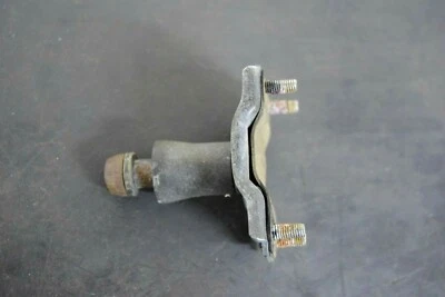 YAMAHA XVZ1200 1983 1984 1985 VENTURE HARD CASE SADDLEBAG MOUNT BRACKET - Image 1 of 4