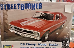 Revell 4423 Streetburner 69 Chevy Nova Yenko Plastikmodell NEU - Bild 1 von 1