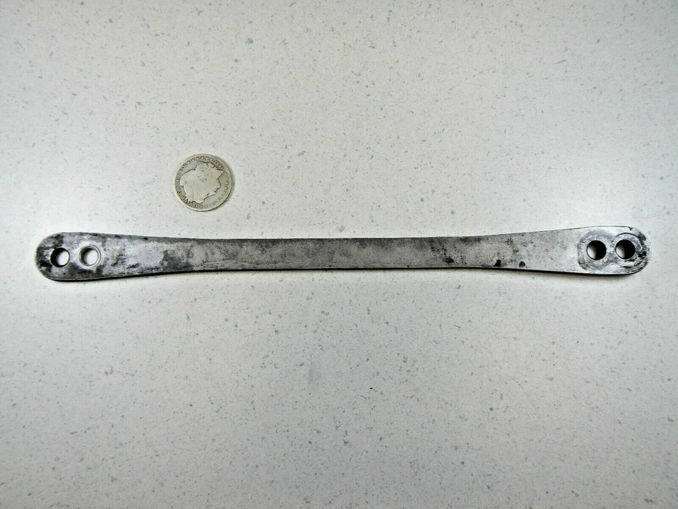69 Harley Davidson Sprint SS H 250 350 Rear Brake Stay - Изображение 1 из 4