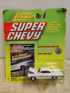 Johnny Lightning 1963 Chevrolet Impala Z-11 427 Super Chevy Magazine Cover Car  - Picture 1 of 3