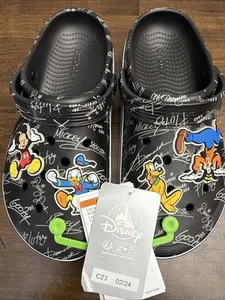 NEW 2024 Disney Parks Character Autographs Mickey Donald Adult CROCS NWT M 7 W 9 - Picture 1 of 4