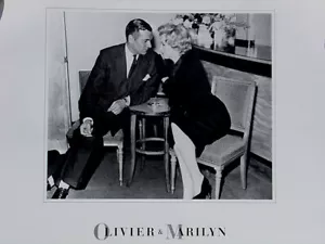Marilyn Monroe y Olivier•En el set de Prince & The Showgirl 1957•Póster 19x27 - Imagen 1 de 1