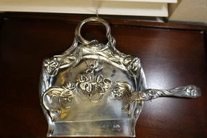Antique Forbes Silver Company Silverplated Crumb Sweep Set - Picture 1 of 9