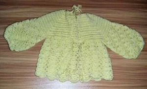 SIZE 00 GIRLS YELLOW HAND KNITTED MATINEE JACKET BNWOT - Picture 1 of 1