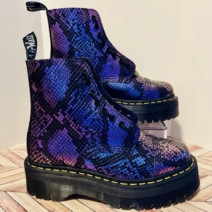 Dr Martens Sinclair Snake Print Embossed Leather Platform W 7 Boots Purple Viper - Bild 1 von 9