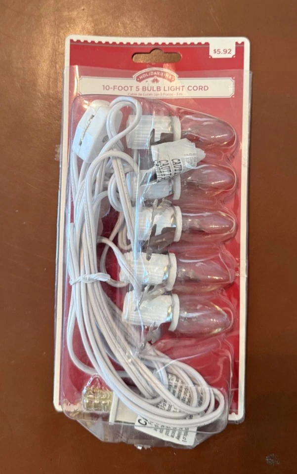 Holiday Village 5 Bulb Light Cord With Switch-4 Ft Lead Continuous Power Plug - Image 1 of 1