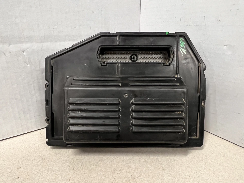 Jeep Wrangler YJ 1994 4,0 ECU automático módulo de control del motor ECM 56028292 Foto 1 de 4