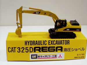 Caterpillar 325D Excavator - 1/50 - Shinsei - MIB - Picture 1 of 6