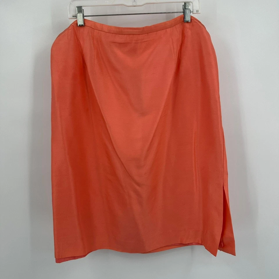 Travis Ayers Womens Silk Skirt Size 16 Coral Knee Length Quiet Luxury Classic - Image 1 of 4
