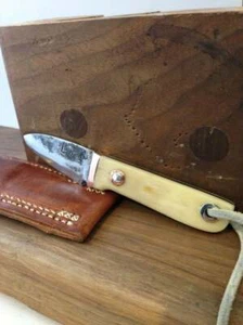Knochengriff handgeschmiedetes Mini-Alltagsmesser aus Kohlenstoffstahl, auf Bestellung gefertigt - Bild 1 von 5