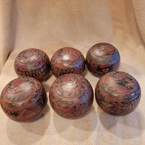 Set 6 sfere portagioie vintage in legno intagliato a mano arte indigena dipinte a mano - Foto 1 di 13