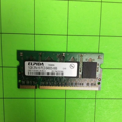 Elpida EBE11UE6ACUA-8G-E 1GB PC2-6400S Random Access Memory RAM - Image 1 of 4