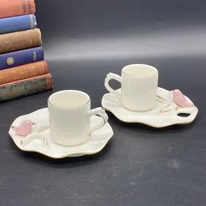 Karaca Türkische Kaffeetasse x 2 Rosa Vogel auf Ast Espresso Demitasse Daumenloch - Bild 1 von 10