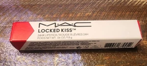 MAC Kosmetik Lippenstift Locked Kiss, 88 Ruby True - Neu - Bild 1 von 7