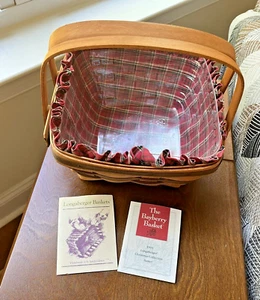 Vintage Christmas Longaberger Basket 1993 Edition Collection Red Bayberry Liner - Picture 1 of 8