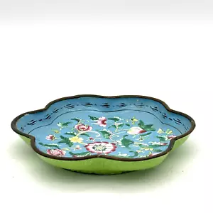 Antique Chinese Cloisonné Scalloped Dish Floral Enamel Cobalt Blue Green Glazed - Picture 1 of 4
