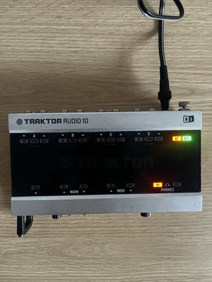 Traktor Audio 10 - Fully Operational - Image 1 of 4