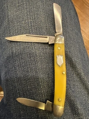 Vintage RARE Schrade Walden N.Y. USA 808 Y, 3 blade, Amazing CONDITION A+++ 🎉🥳 - Image 1 of 4