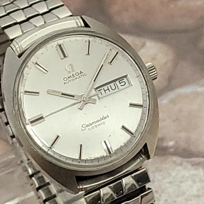 TZ3: DESIRABLE OMEGA BIG BLOCK AUTOMATIC MENS SEAMASTER COSMIC WATCH RUNS GREAT - Image 1 of 4